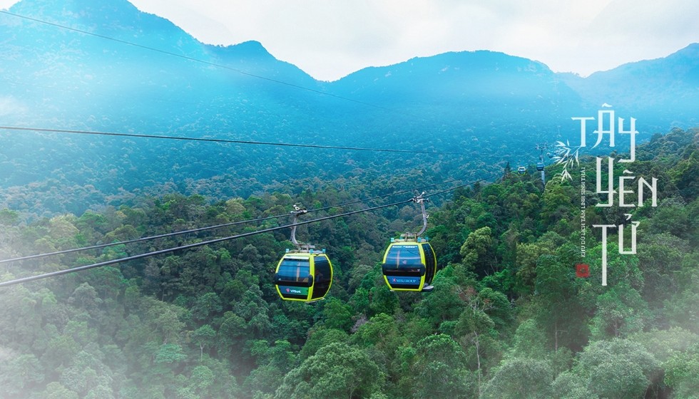 Cảnh sắc núi rừng tuyệt đẹp trên đường lên Chùa Đồng