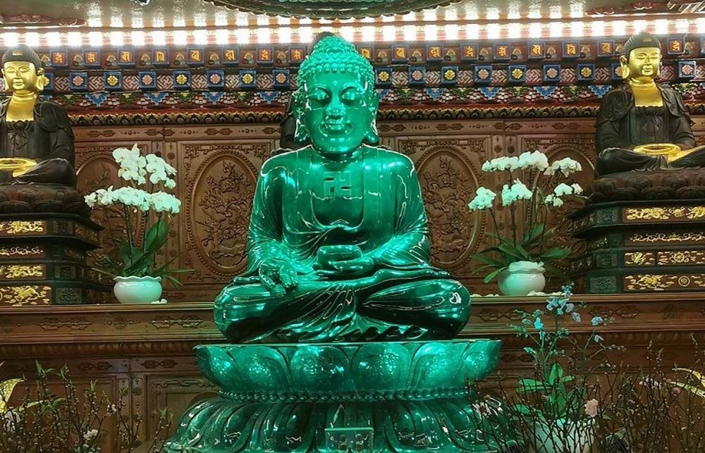 c33f3f8a chua khai nguyen 11