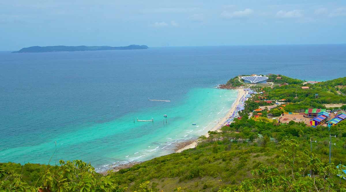 Đảo san hô Koh Larn với thiên nhiên xanh tươi