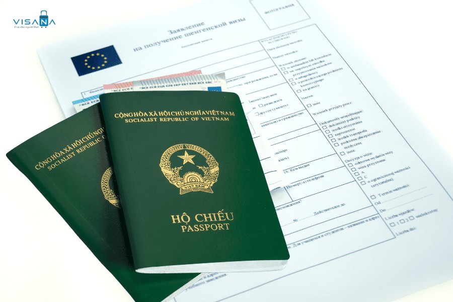 Các loại giấy tờ cơ bản cần thiết cho hồ sơ xin visa Hungary
