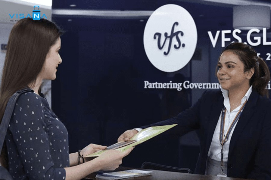 Hình ảnh Trung tâm VFS Global, nơi tiếp nhận hồ sơ xin visa du lịch Anh Quốc