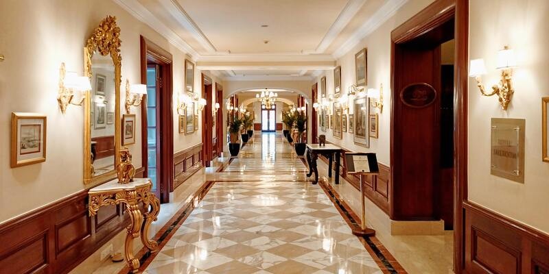 Kiến trúc Châu Âu cổ điển của Khách sạn Imperial Vũng Tàu