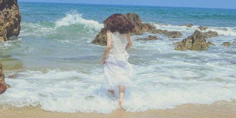 Cảnh biển thơ mộng tại Bãi biển Nhật Lệ Quảng Bình