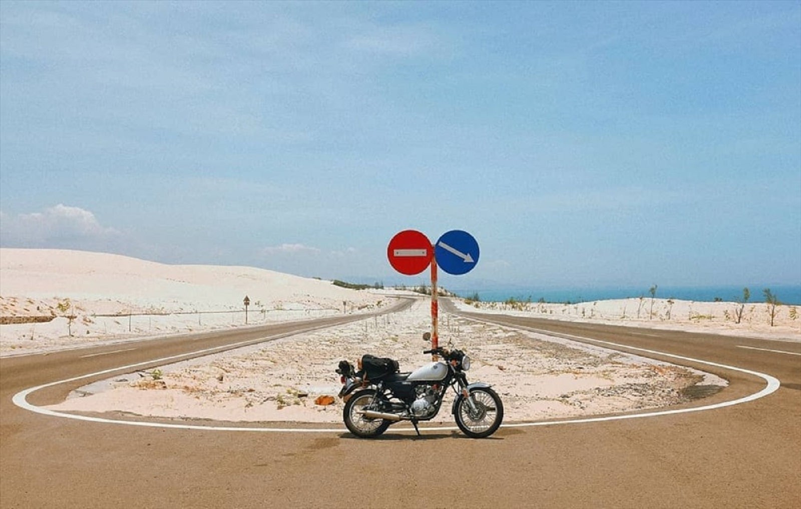 Di chuyển tại Indonesia bằng xe máy