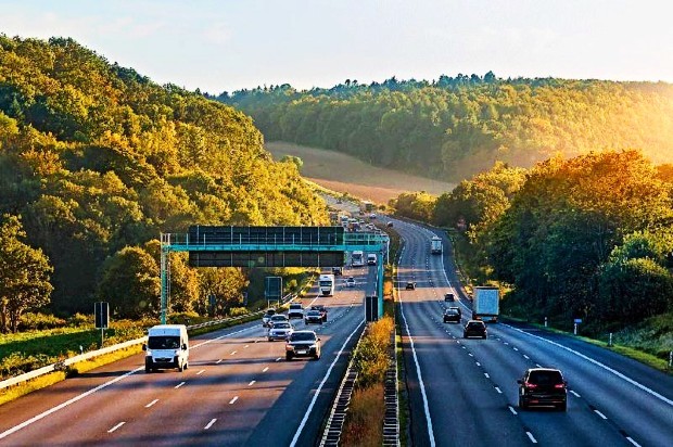 Bản đồ tuyến đường di chuyển bằng đường bộ từ Đà Lạt đến Hà Nội