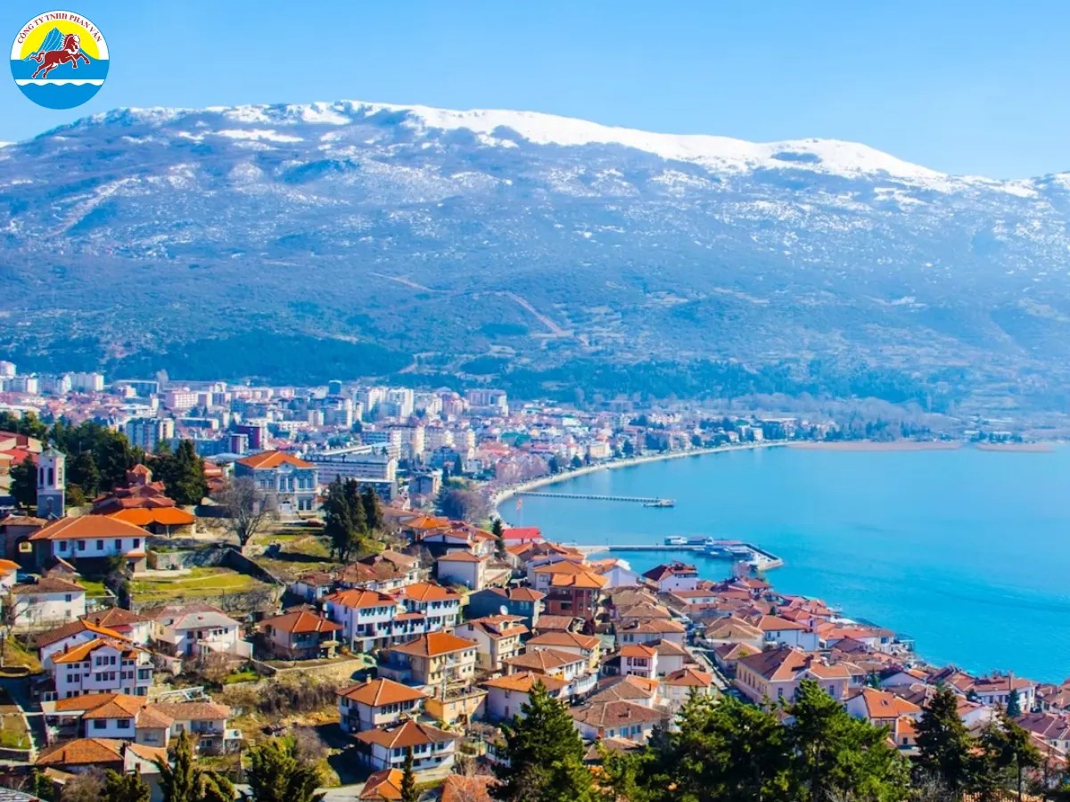 Bắc Macedonia có khí hậu ôn đới lục địa