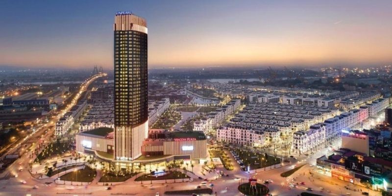 Hình ảnh một khách sạn cao cấp hiện đại tại trung tâm thành phố Hải Phòng