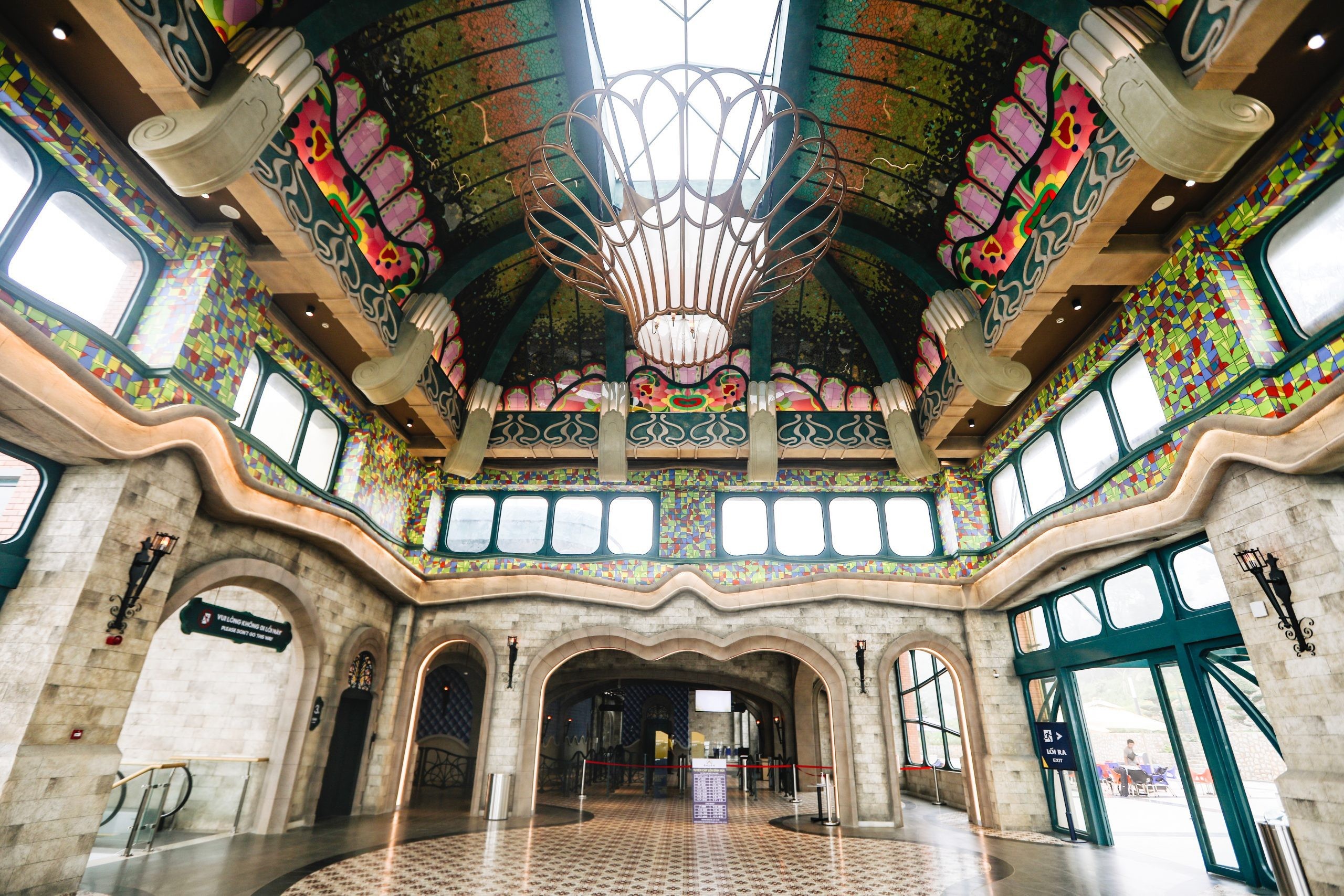 Chi tiết kiến trúc của Nhà ga Vân Sơn