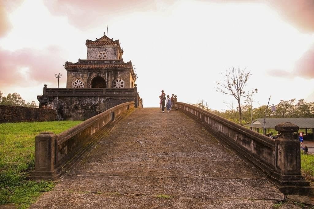 Các loại đặc sản ẩm thực nổi tiếng của xứ Huế