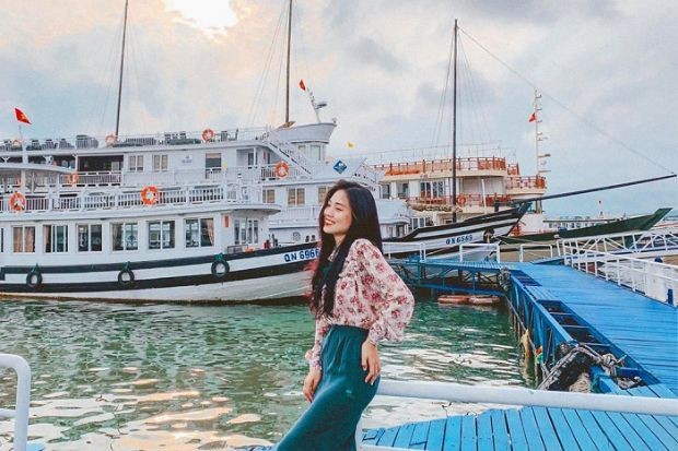 Hoạt động vui chơi giải trí trên đảo Tuần Châu.