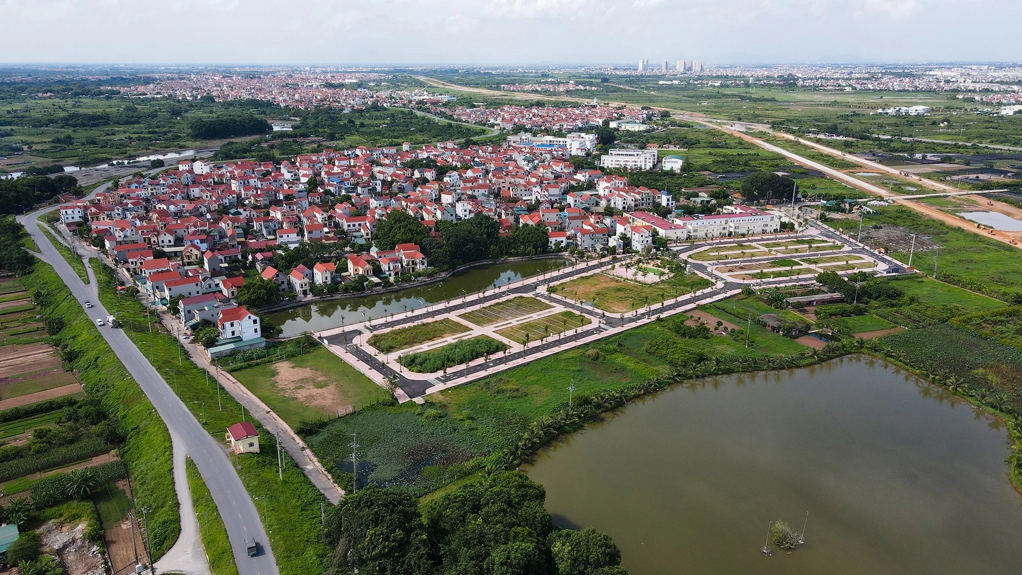 Hiện trạng khu đất đấu giá tại huyện Hoài Đức, Hà Nội