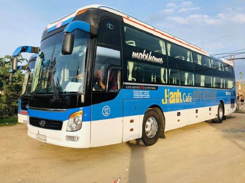 Hạnh Cafe là hãng xe khách có lịch trình di chuyển từ Nha Trang đi Hà Nội