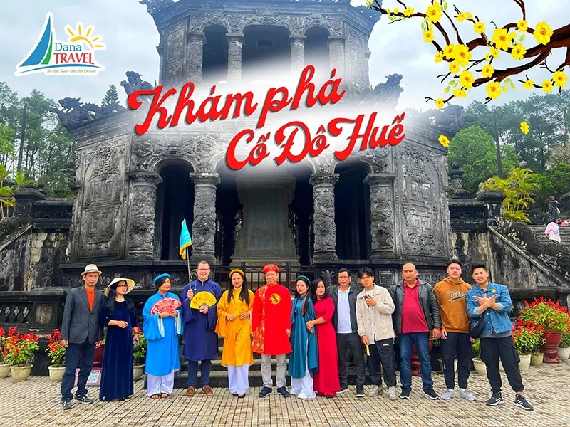 Cảnh quan tuyệt đẹp của cố đô Huế nhìn từ sông Hương