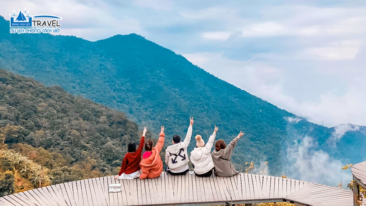 Nhà thờ đá Tam Đảo cổ kính.