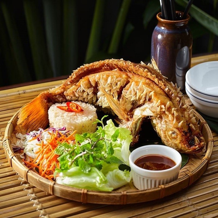 Cá chép rán giòn thơm lừng