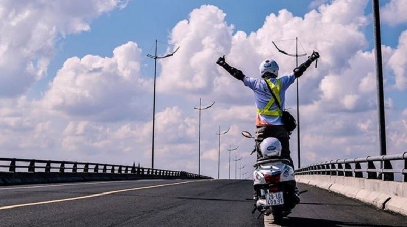 Đi xe máy từ Cần Thơ tới Châu Đốc