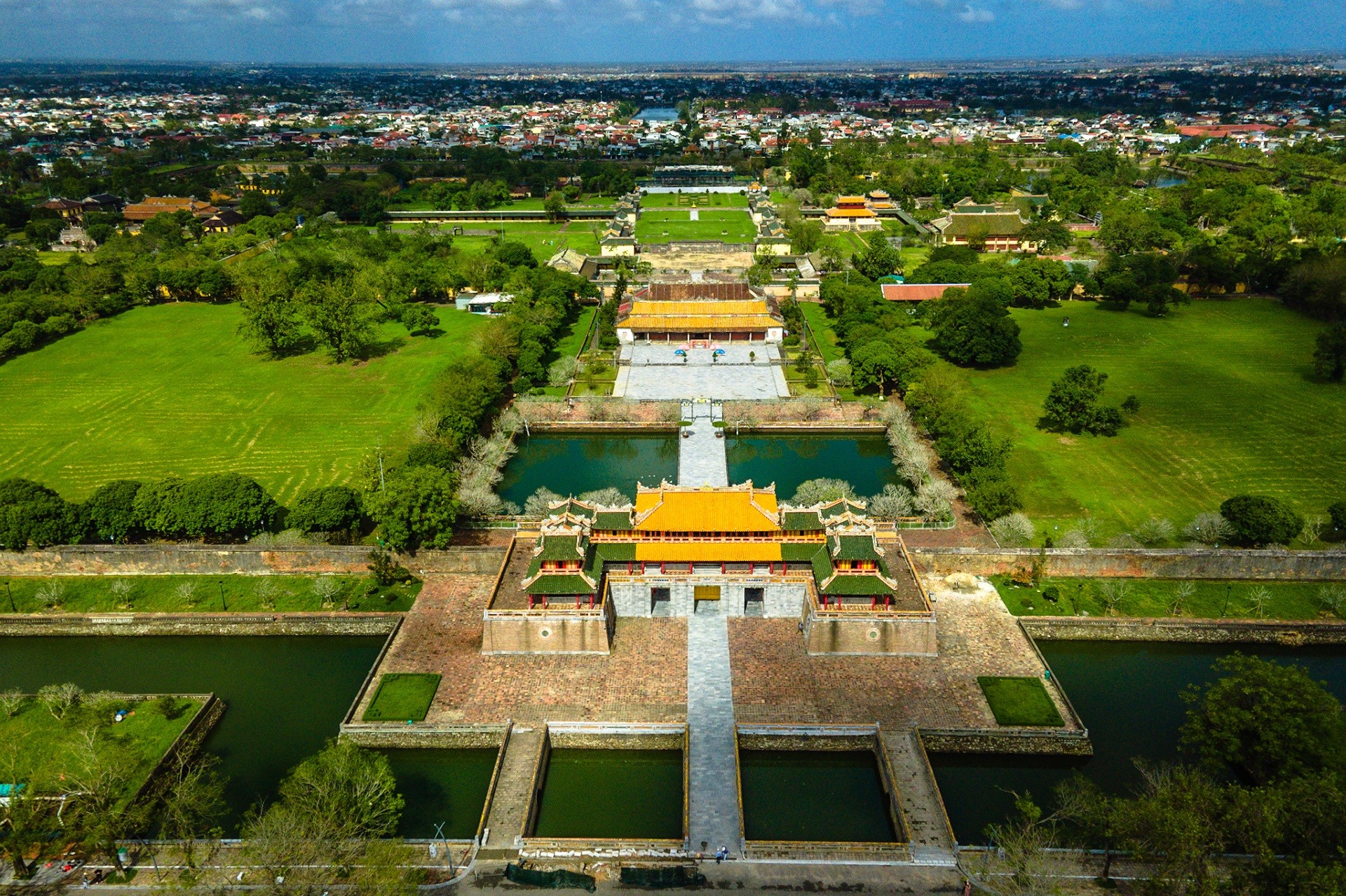 Kiến trúc uy nghiêm bên trong Đại Nội Huế