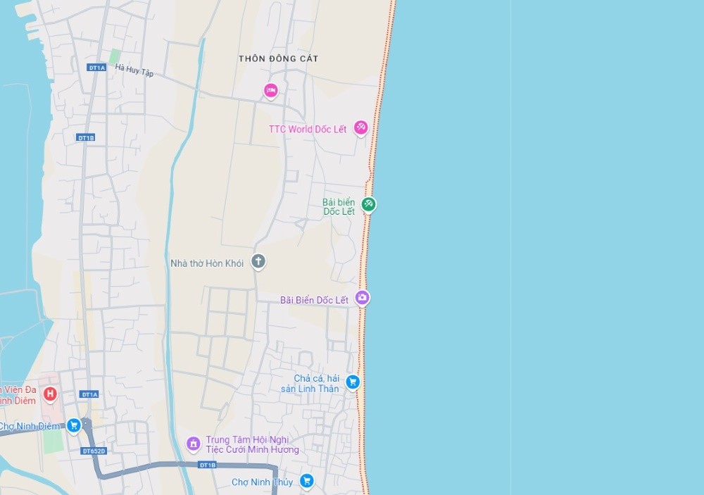 Bãi biển này cách Nha Trang chỉ khoảng 50km, rất phù hợp cho các chuyến đi trong ngày