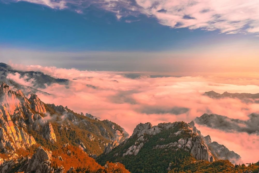 Tận Hưởng Thiên Nhiên Tại Vườn Quốc Gia Bukhansan National Park