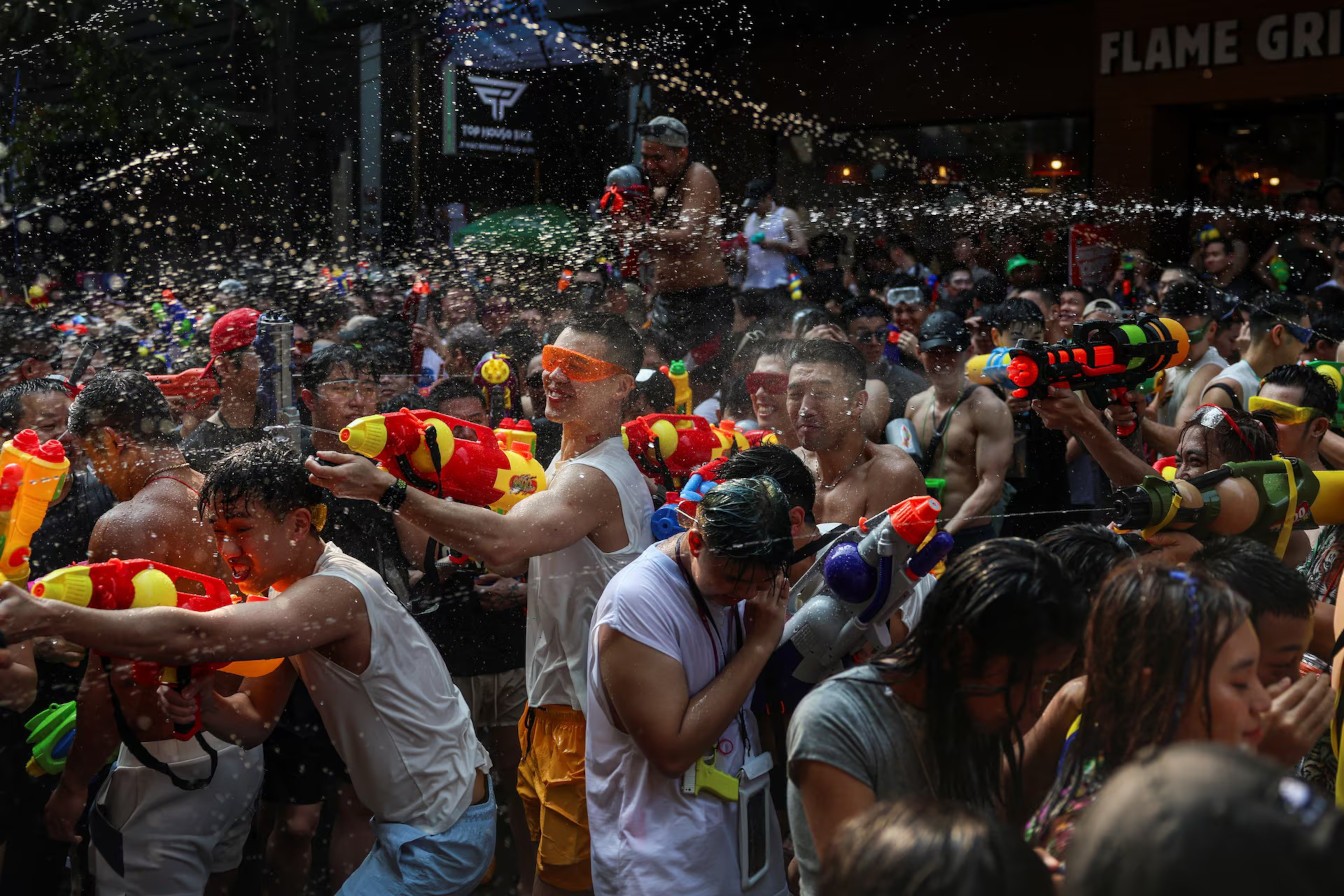 Lễ hội té nước Songkran