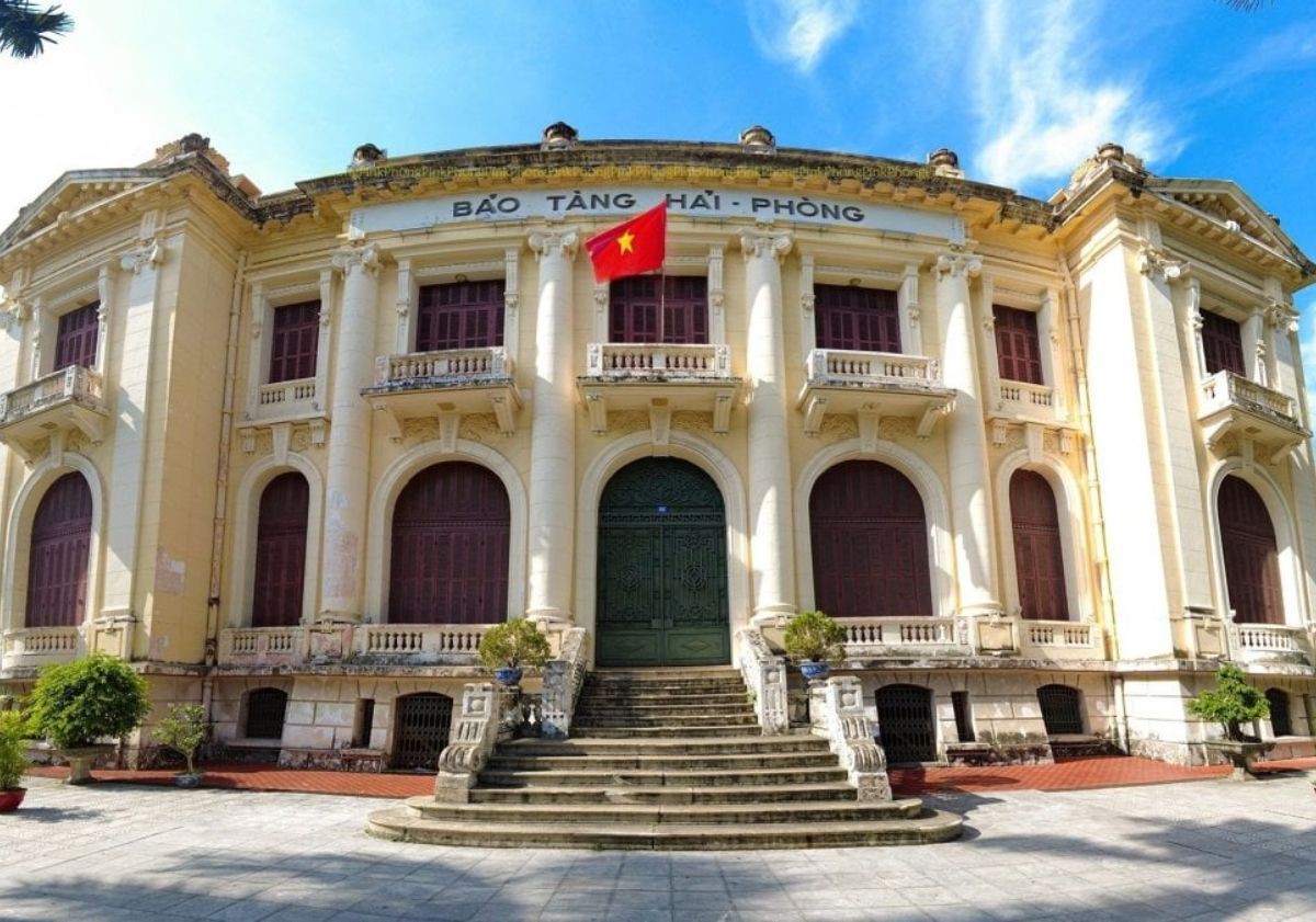 Kiến trúc cổ kính của Bảo tàng Hải Phòng