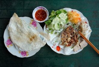 Đặc sản Hoài Nhơn Bình Định nổi tiếng với món bánh ướt hấp dẫn