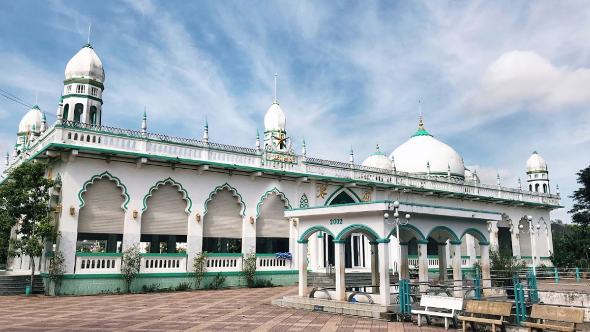 Kiến trúc độc đáo của Thánh đường Hồi giáo Jamiul Azhar Mosque