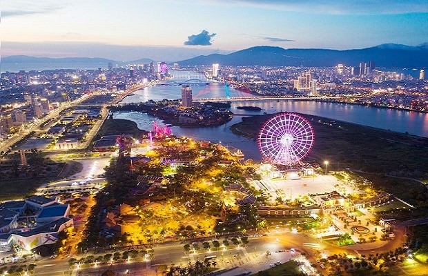 Bãi biển Mỹ Khê xinh đẹp ở Đà Nẵng