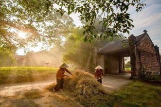 Bối cảnh đầy hoài niệm tại làng cổ Đường Lâm