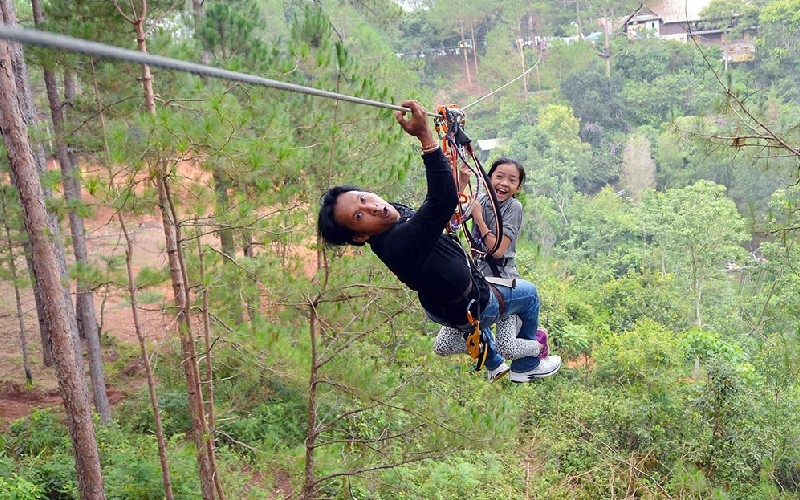 Trải nghiệm đu dây zipline tại Datanla High Rope