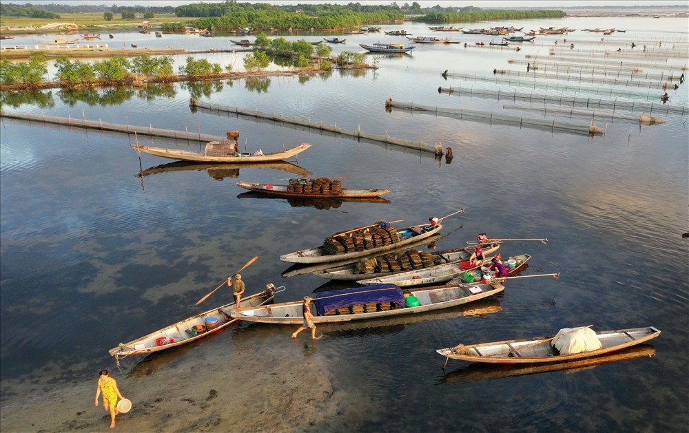 Phá Tam Giang Huế với 3 mạng lưới sông rộng lớn