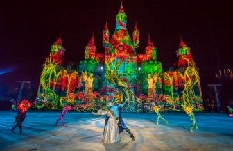 những màn trình diễn trong Tata Show